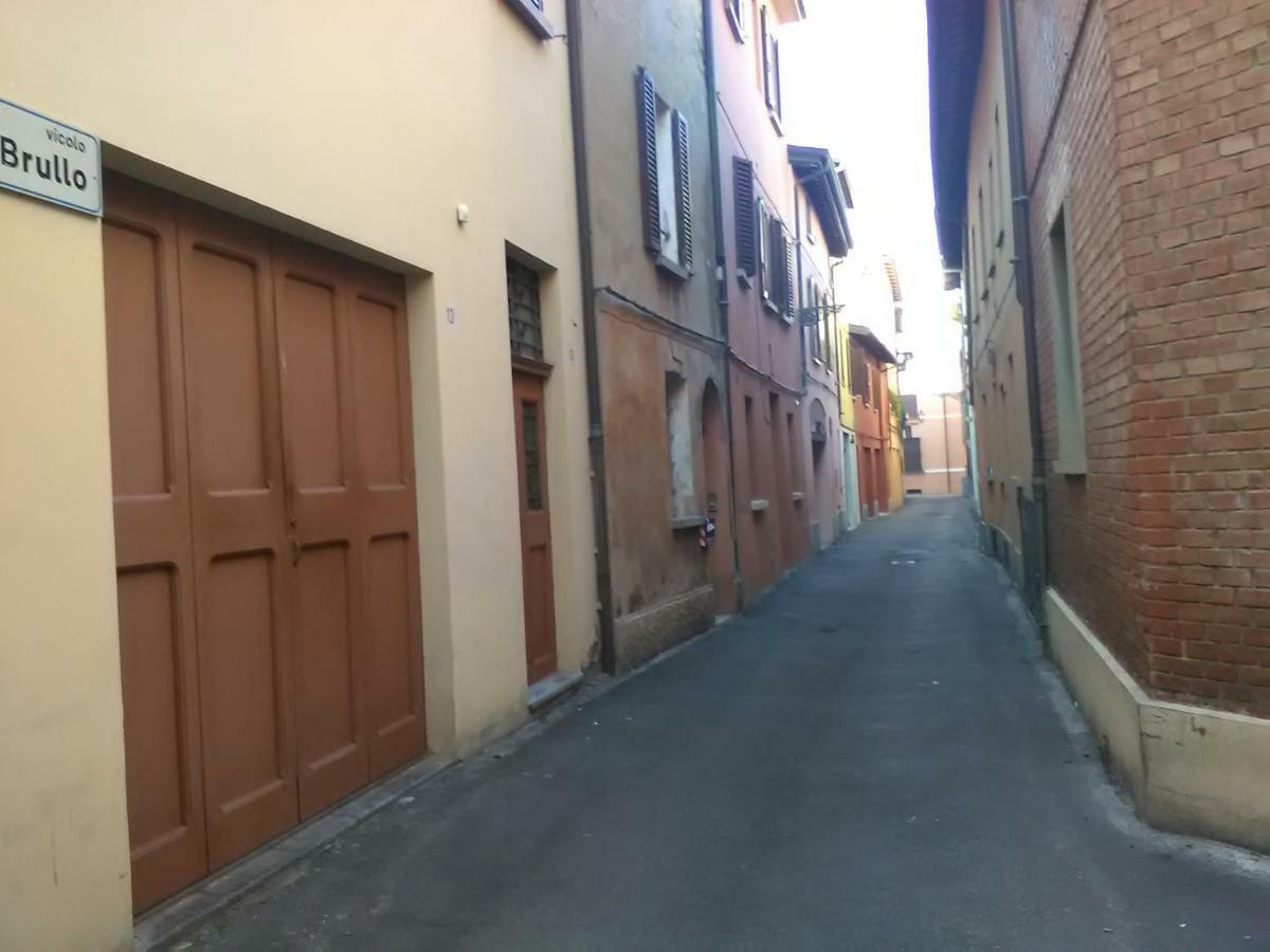 La Culla Lägenhet Imola Exteriör bild